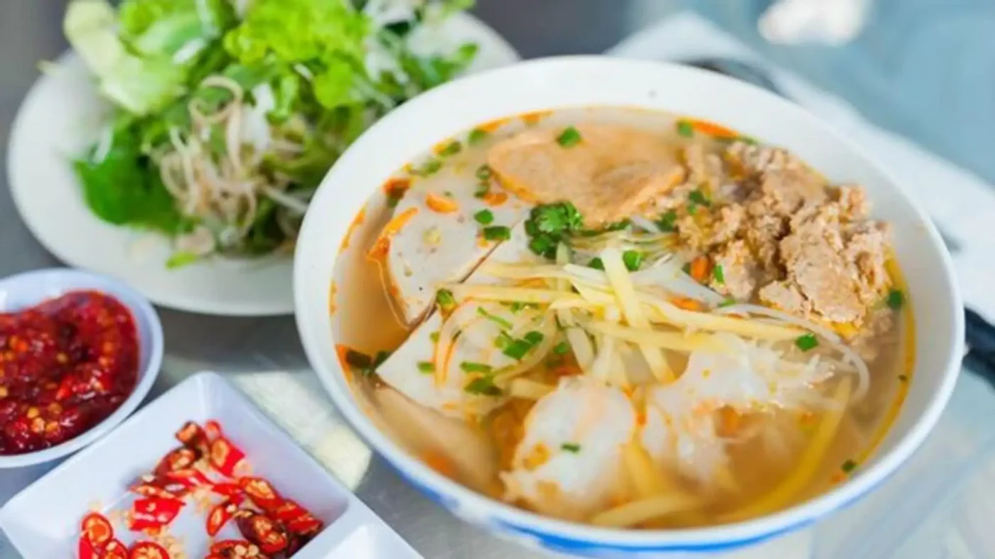 Phát ở Phù Cát.com